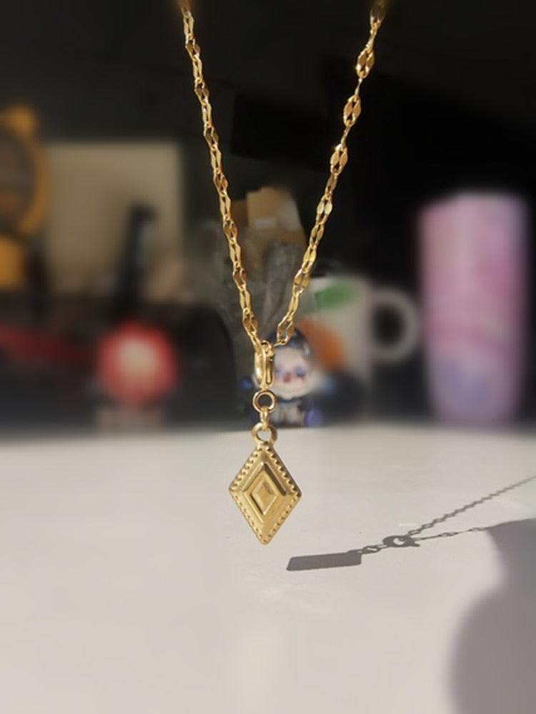 Vintage Water Drop Pendant Necklace Necklaces - The Burner Shop