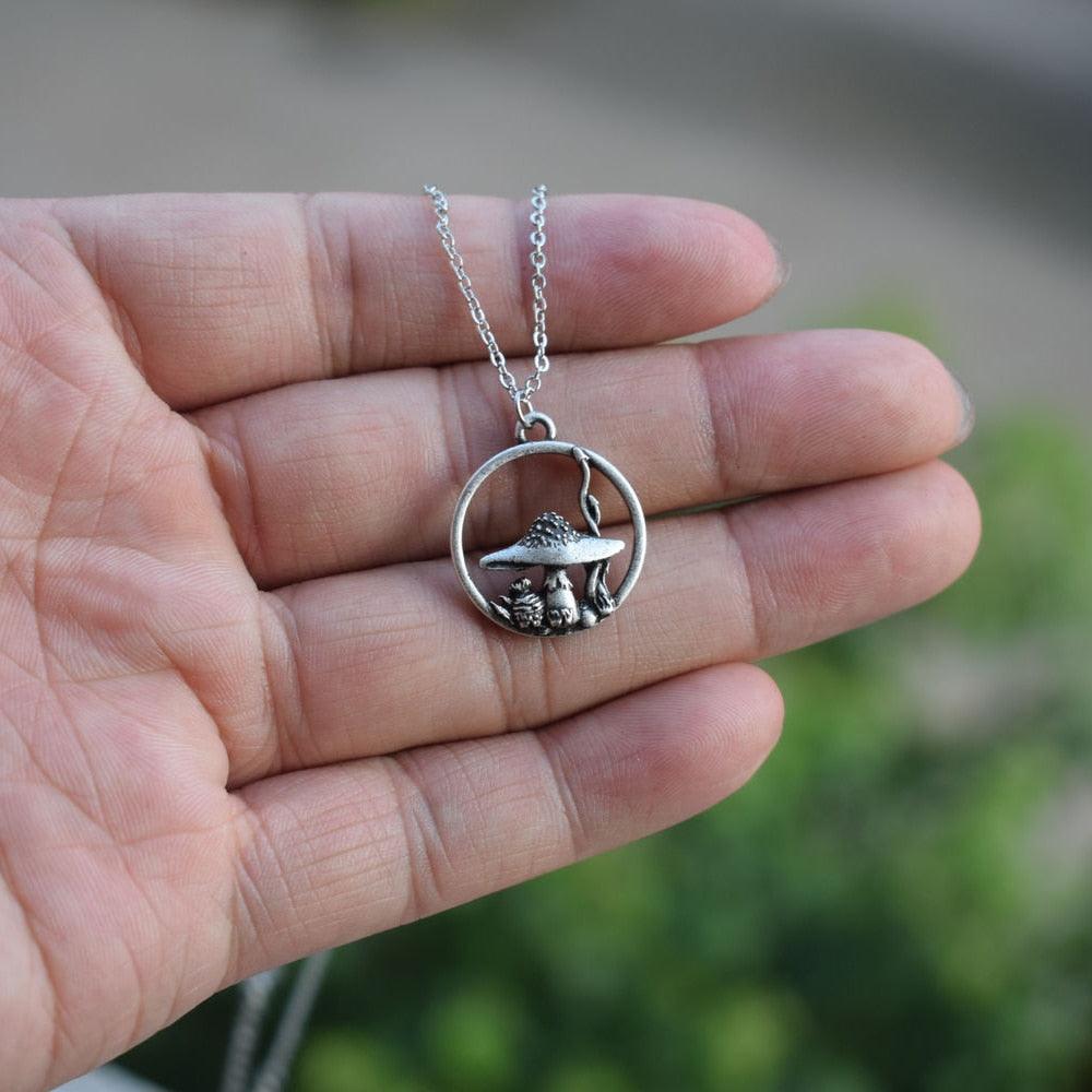 Witchy Nature Pendant Necklace Necklaces - The Burner Shop
