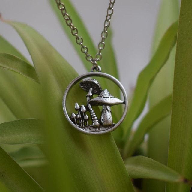 Witchy Nature Pendant Necklace Necklaces - The Burner Shop