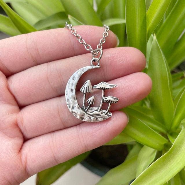 Witchy Nature Pendant Necklace Necklaces - The Burner Shop