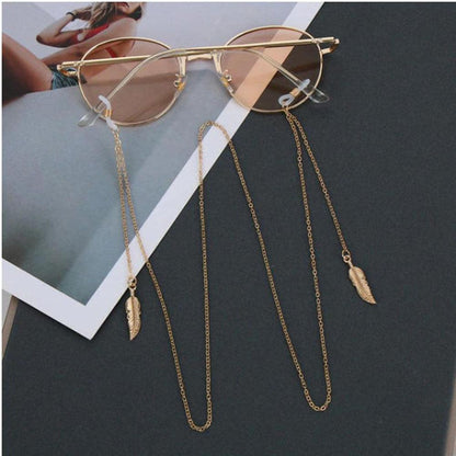 Eyewear Chain in Pearls Eyewear Accessories - The Burner Shop