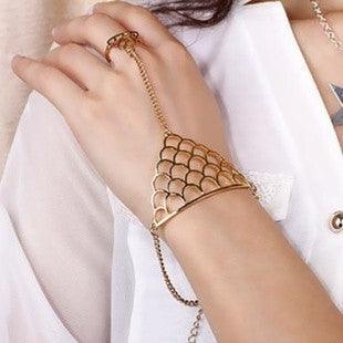 Antique Bracelet with Finger Ring Bracelets - The Burner Shop